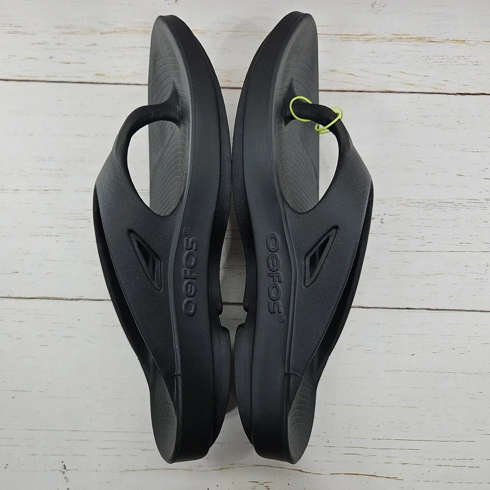 OOFOS Ooriginal Mens 14 Black Recovery Sandals Thong Flip Flops Slip On
